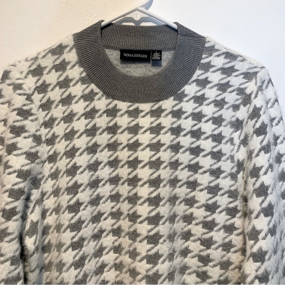 Nina Leonard Fuzzy Houndstooth Sweater - Picture 2 of 9